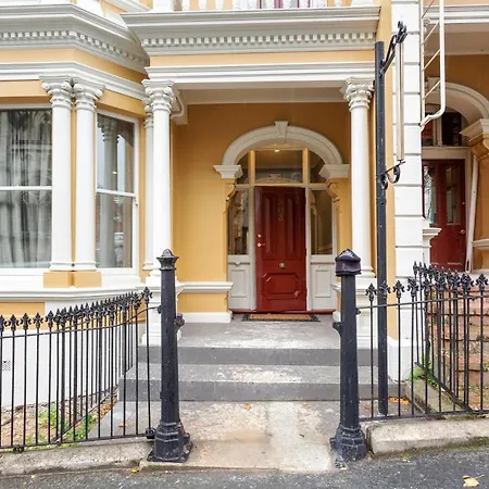 Character On Stuart St Villa Dunedin Exterior photo
